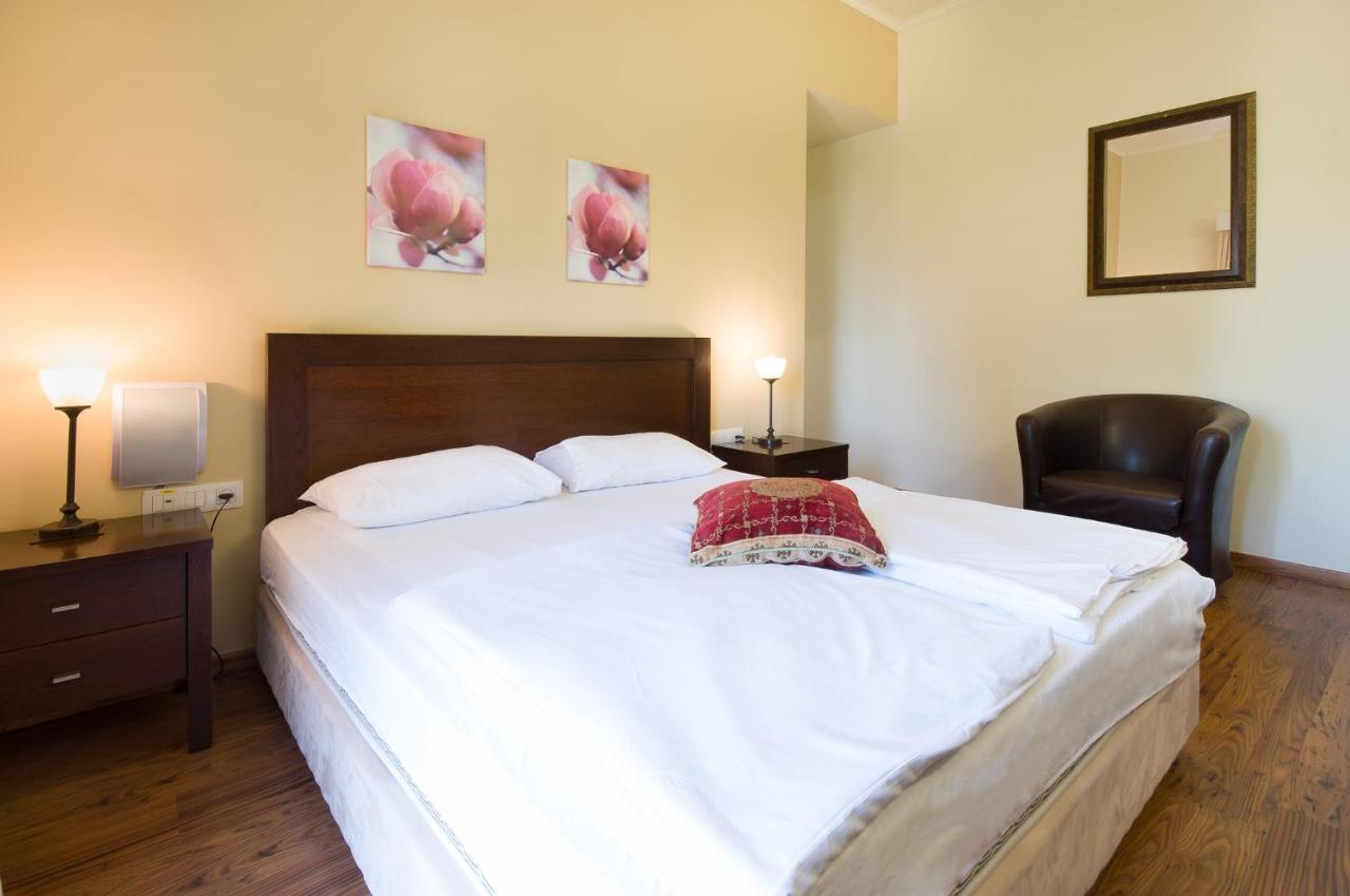 Hotel Zohar Badeshe à Daliyya Extérieur photo